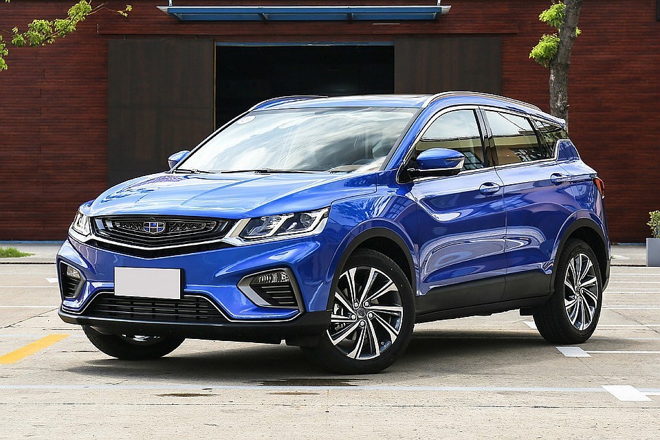 «БелДжи» начнет продавать кроссовер Geely SX11 в феврале
