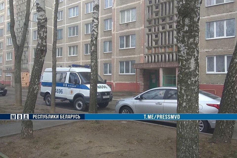 Милиция работает на месте ограбления в Мозыре. Фото: МВД.