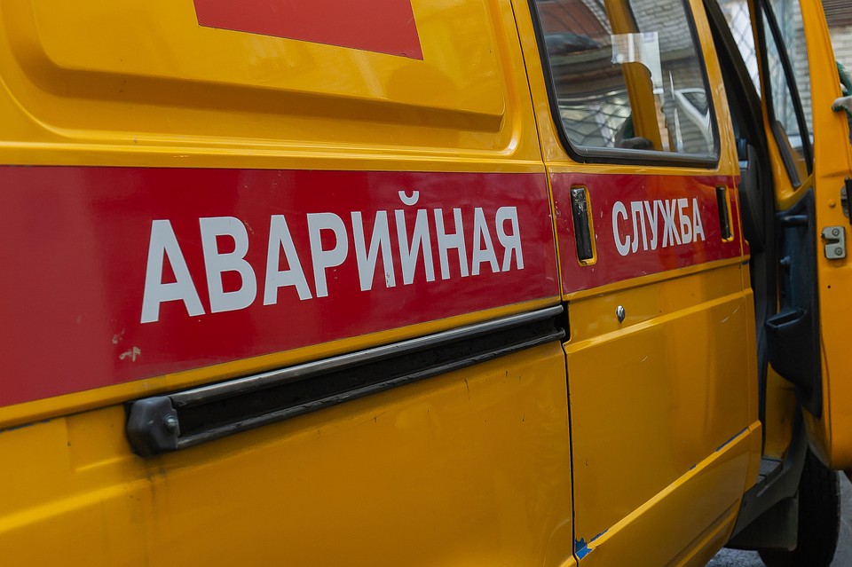 Горячая вода за час залила все 4 этажа здания