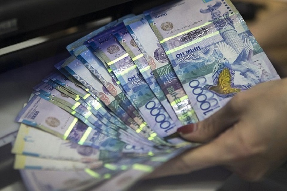 Приговор вступил в законную силу.