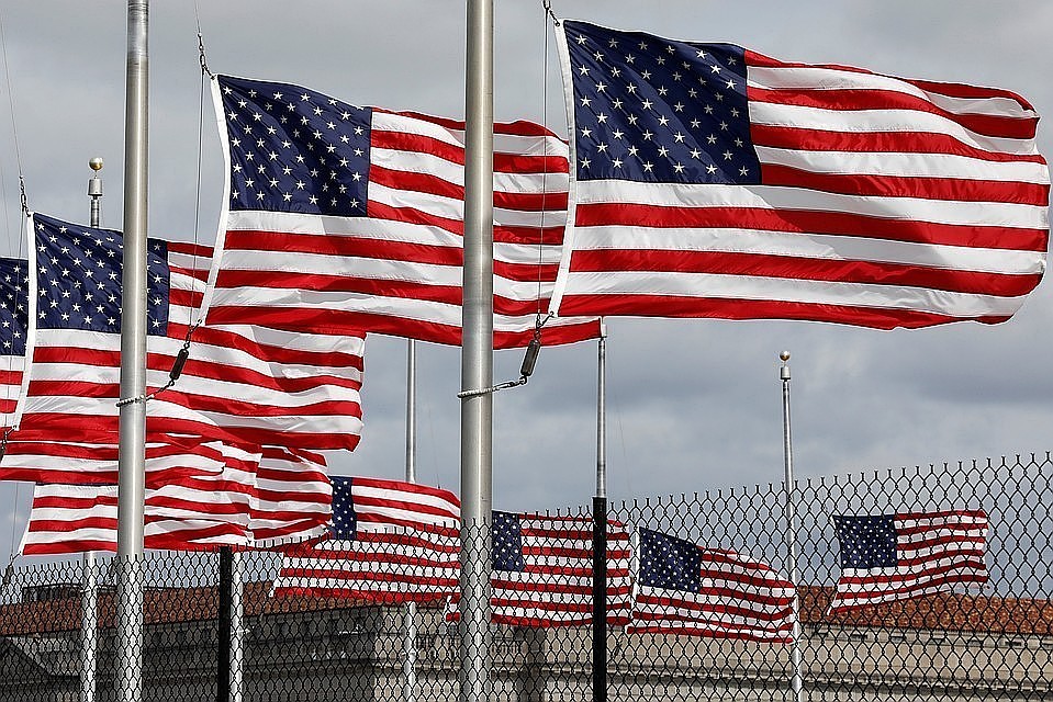 Американцы ответили на призывы иранцев отомстить Трампу