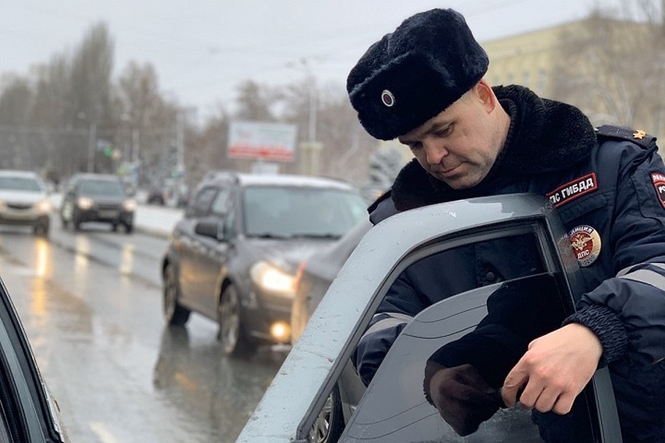 Городская ГИБДД проверила уровень тонировки