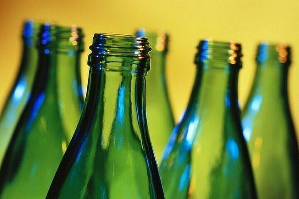 В Новороссийске из четырех магазинов изъяли около 650 литров вино-водочной продукции