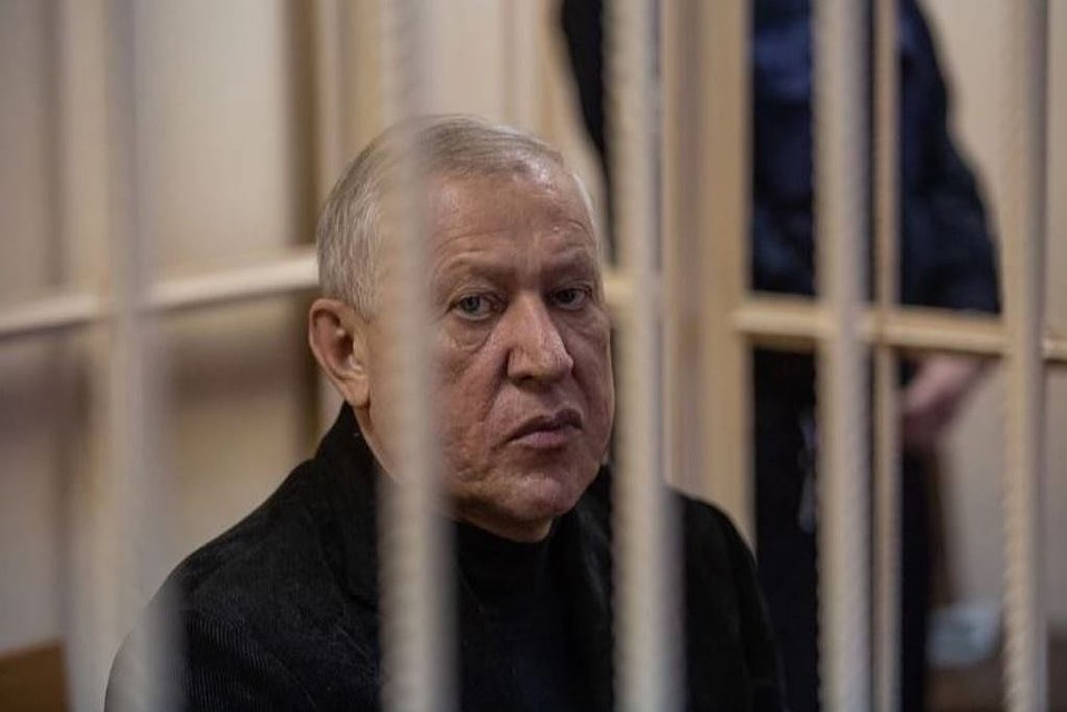 До 10 апреля останется в СИЗО бывший градоначальник Челябинска Евгений Тефтелев.