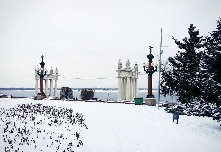 Волгоградцы смогут гулять по набережной и наслаждаться музыкой.