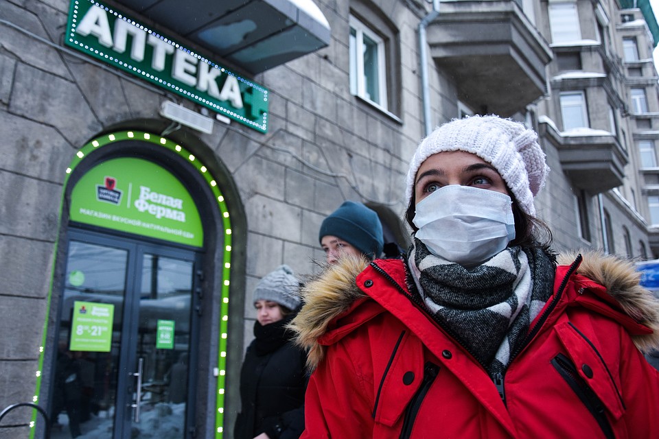 Маску удалось найти только в двух аптеках.