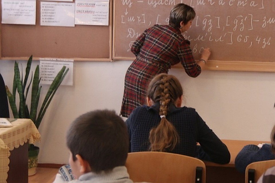 Школа не планирует наказывать своего учителя