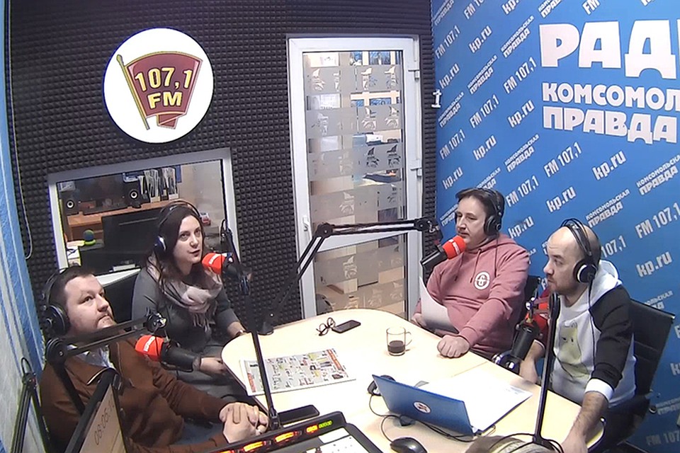 107,1 FM