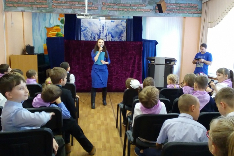 В Хабаровском крае «Коварной конфетой» прошлись по сознанию школьников ФОТО: Главное управление внутренней политики правительства Хабаровского края