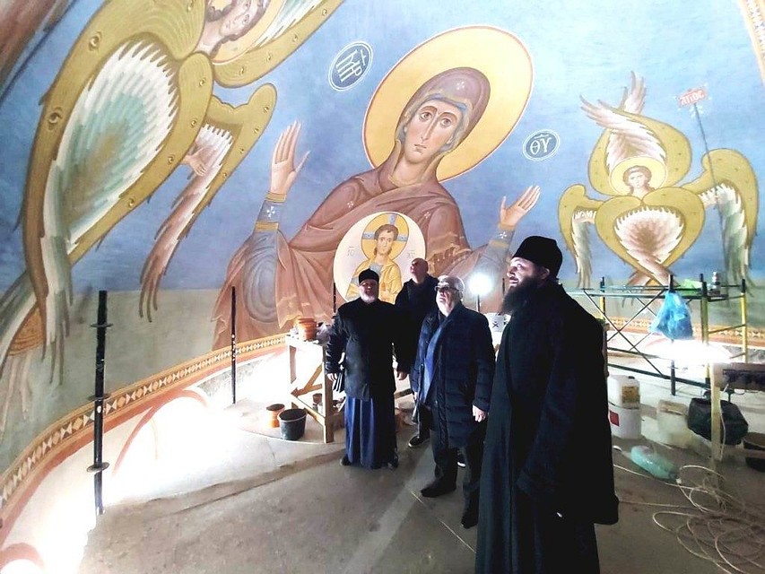 Храм расписывают в небесных тонах. Фото: Волгоградская епархия
