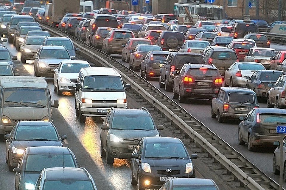 В Госдуме предлагают присвоить экологический класс всем авто без исключения
