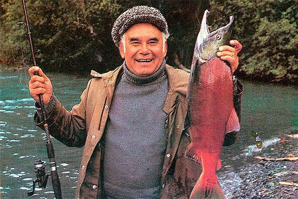 Василий Михайлович Песков