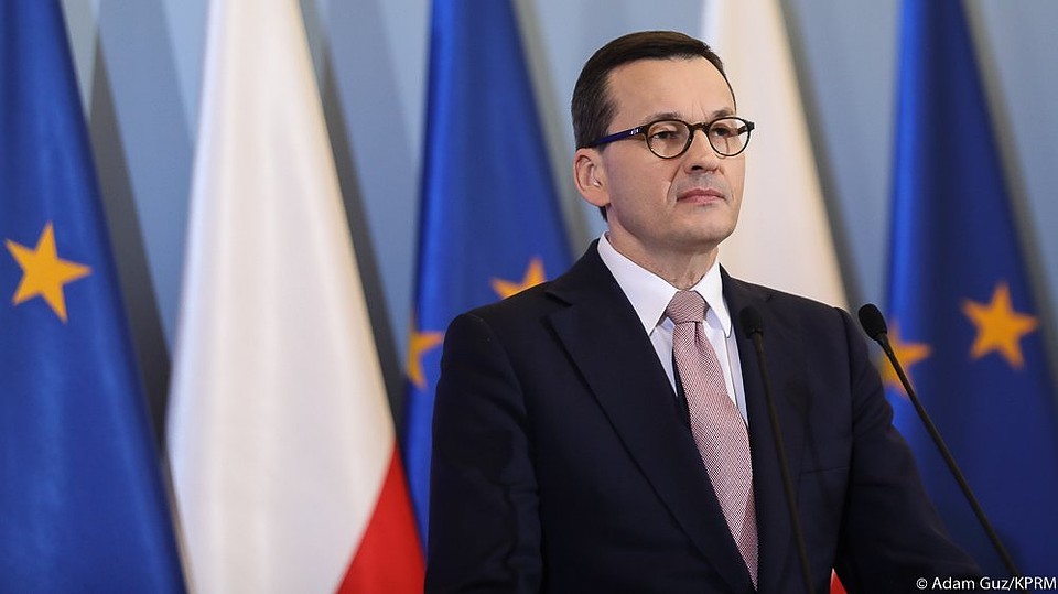 Премьер Польши Матеуш Моравецки рассказал о мерах, которые страна предпринимает для борьбы с распространением коронавируса. Фото: Kancelaria Premiera @PremierRP