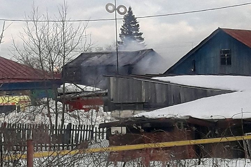 В Новосибирске на пожаре обгорели две женщины. Фото: «Аст-54»