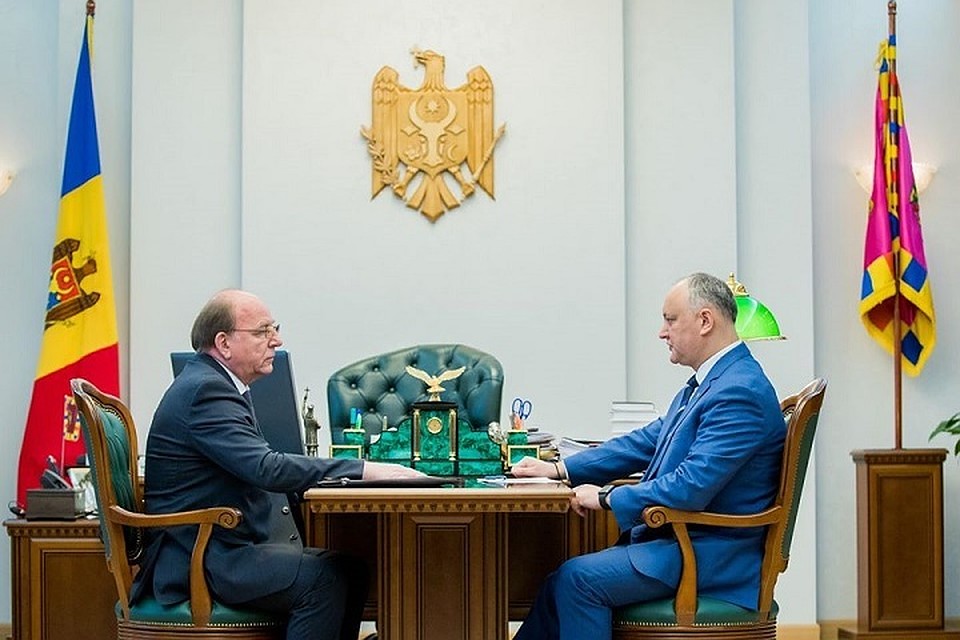 Игорь Додон провел рабочую встречу с послом Российской Федерации в Республике Молдова Олегом Васнецовым. Фото: соцсети