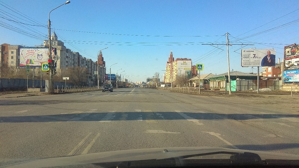 Омичей потрясла пустая ул. Жукова.