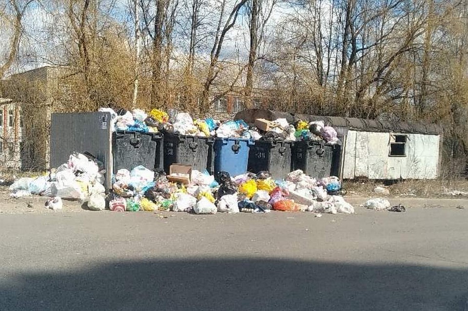 Объем мусора сейчас сопоставим с новогодним.
