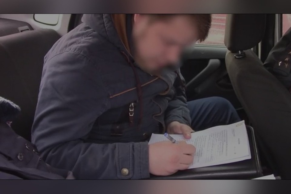 Кузбассовец распространял слухи о штрафах за неношение маски. ФОТО: кадр видео ГУ МВД России по Кемеровской области