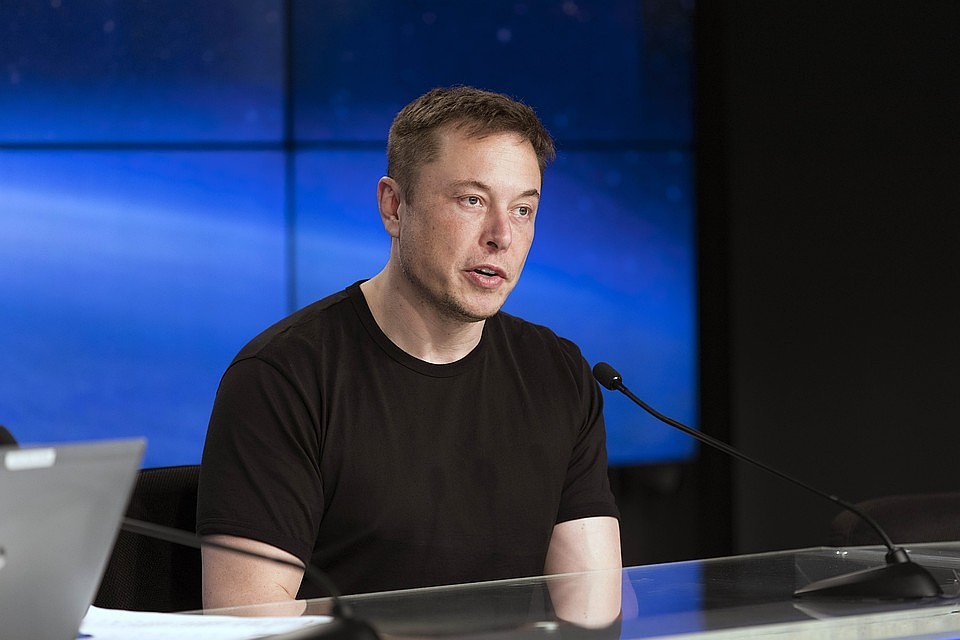 Илон Маск сообщил о продаже дома и своих земель