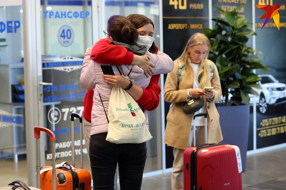 Коронавирус продолжает бушевать во всем мире.