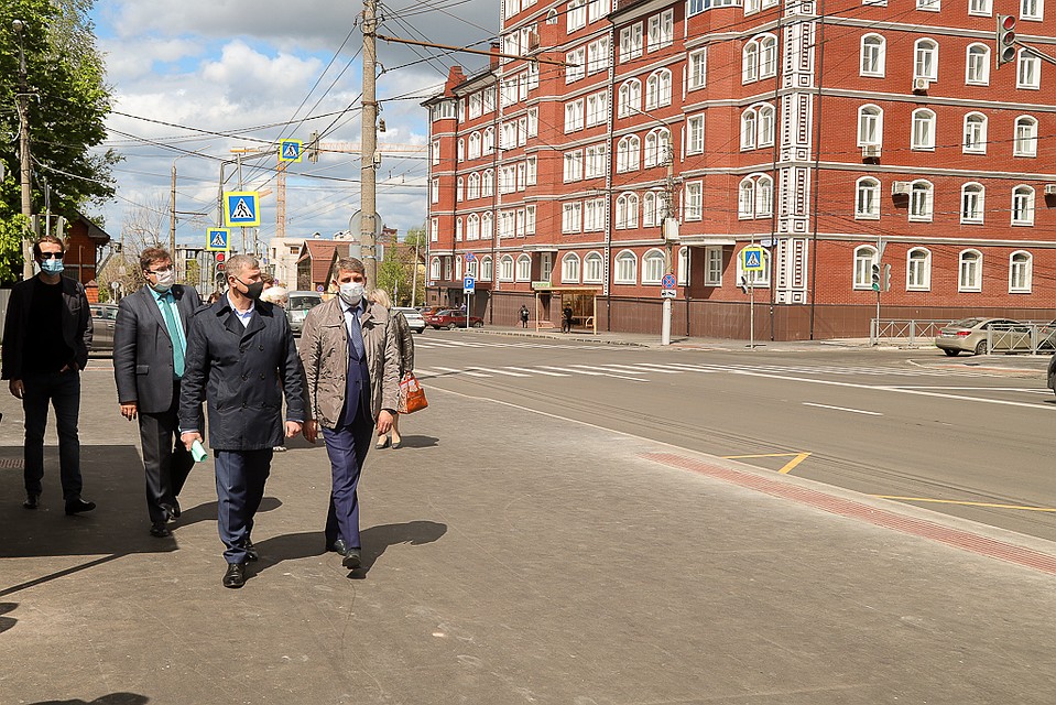 19 мая на ул. Болдина провели первую в этом году приемку работ в рамках нацпроекта «Безопасные и качественные автомобильные дороги»