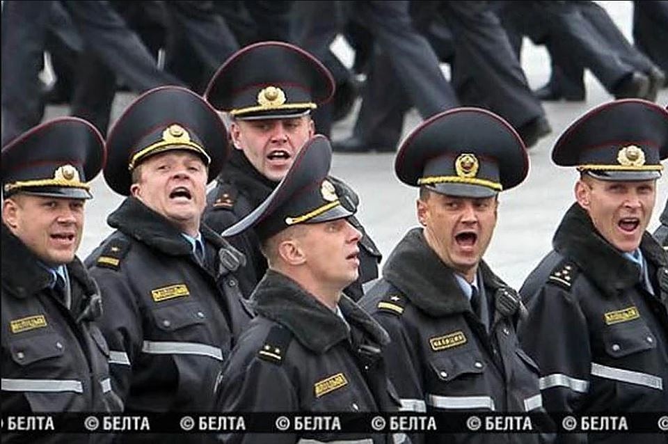 Когда милиционер выполняет свою прямую работу, он находится под особой защитой государства. Фото: belta.by