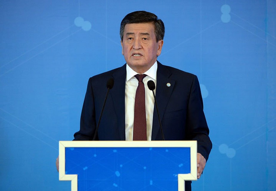 Президент поздравил военнослужащих.