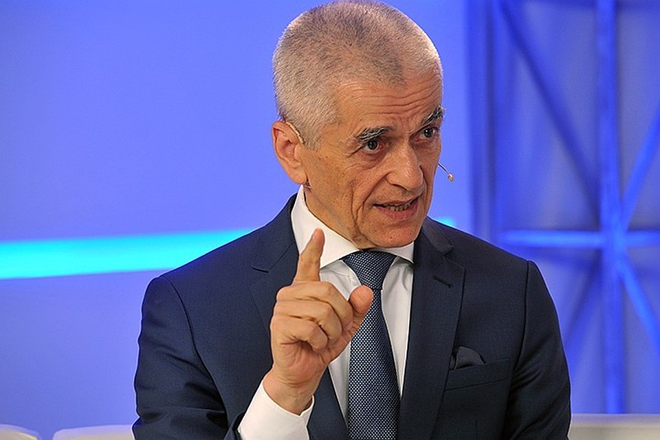 Доктор медицинский наук, профессор, врач-эпидемиолог Геннадий Онищенко