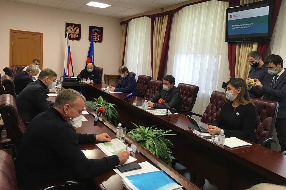 Правительство Мурманской области руководство РЖД обсудили перспективы развития МТУ.