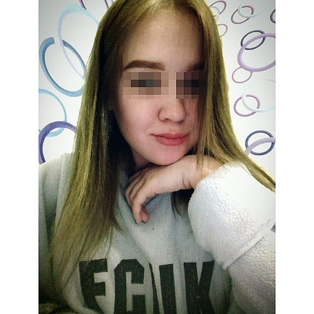 Девушка, ставшая жертвой насильника.