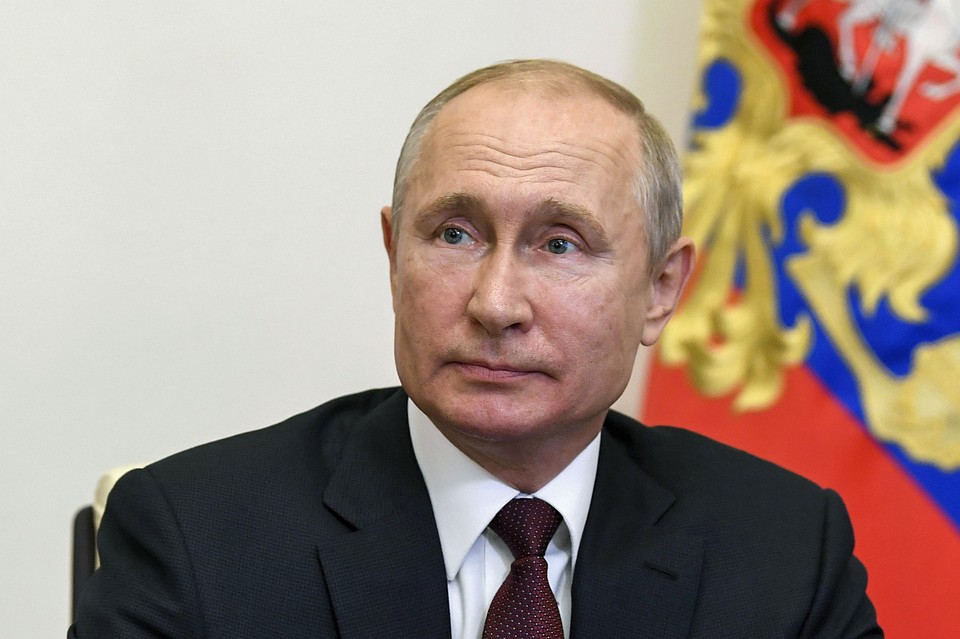 В Пушкинский день Владимир Путин пообщался с представителями российской культуры. Фото: Алексей Никольский/ТАСС