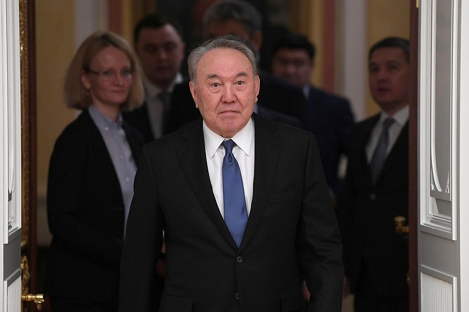 Назарбаев болеет коронавирусом в легкой форме. Фото: Reuters.