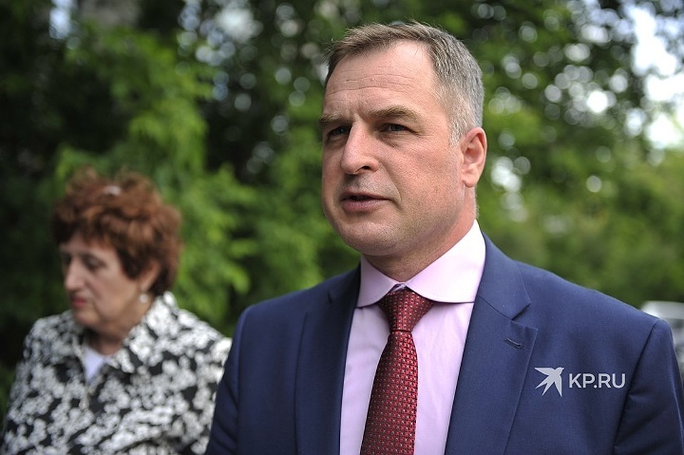 Адвокат Максима Румянцева заявила, что ее обматерил активист Ярослав Ширшиков, который известен тем, что хотел возродить гусарство