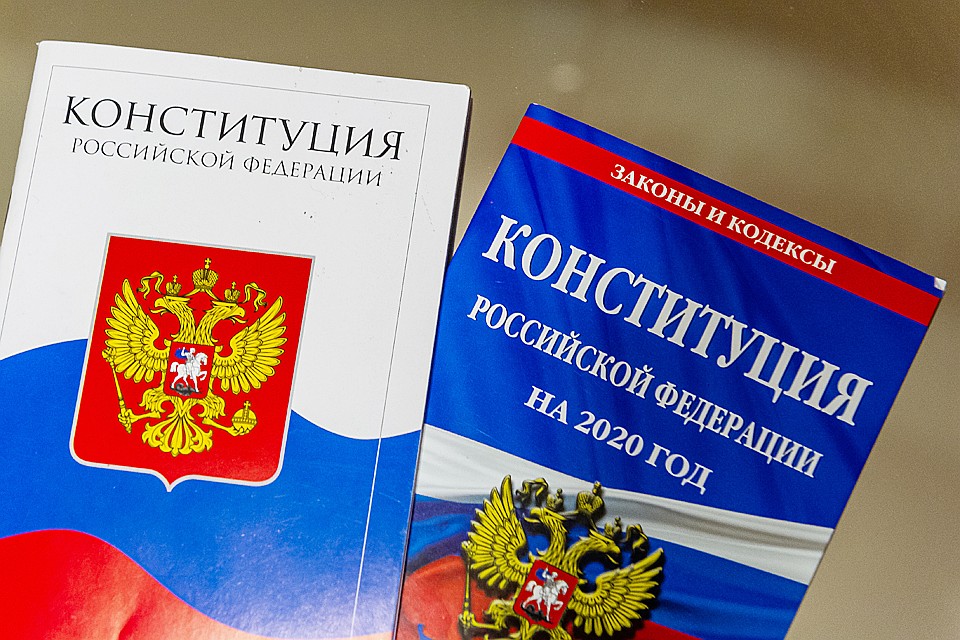 Задача спецвыпуска – объяснить, зачем нужны поправки в основной Закон страны и почему так важно проголосовать каждому из нас