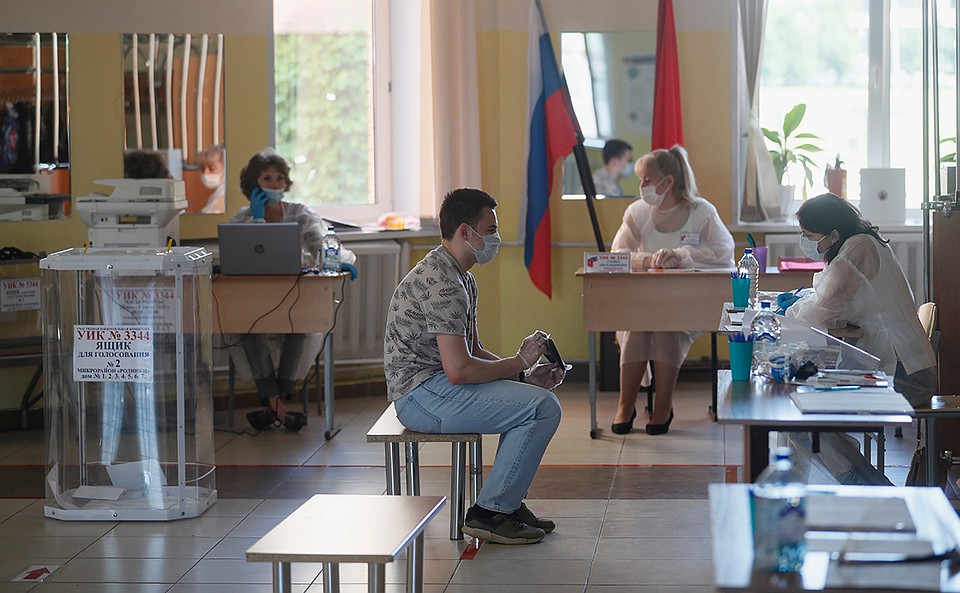 В Ростовской области действует 2613 участков. Все они работают до 20:00