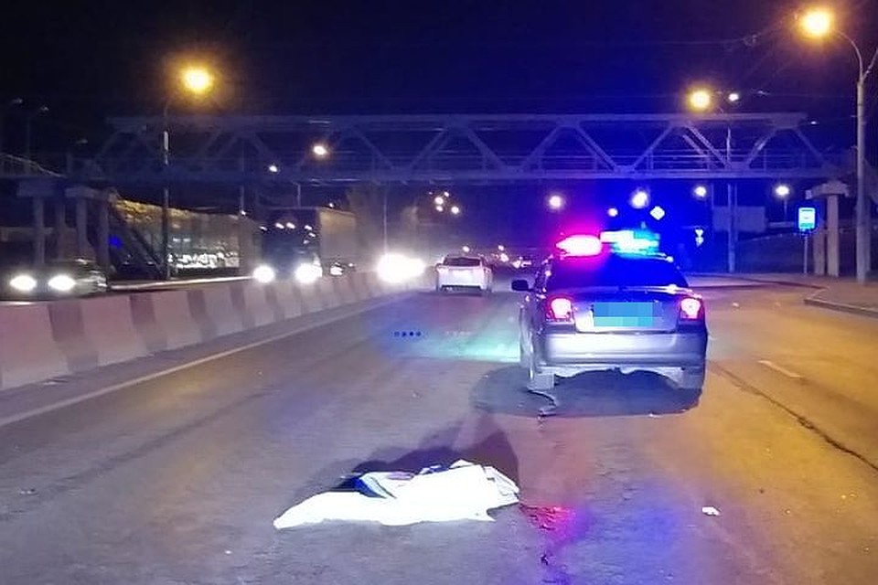 Новосибирец насмерть сбил девушку, которая шла по дороге. Фото: ГИБДД Новосибирска
