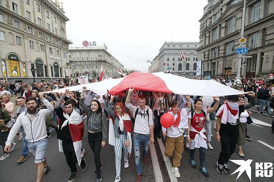 В Минске вновь многотысячные митинги протеста