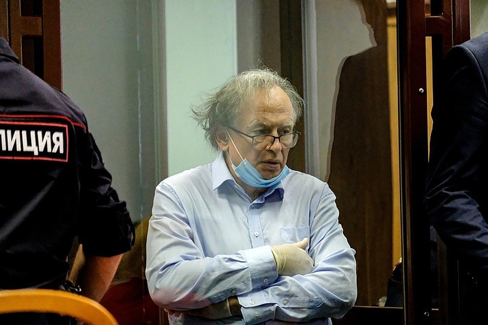 Олег Соколов с интересом слушал рассказы Сергея Ещенко о себе