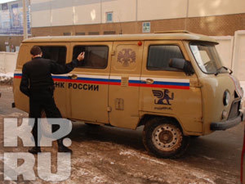 Воронежский преступник расстрелял инкассаторов, забрал миллион рублей и скрылся