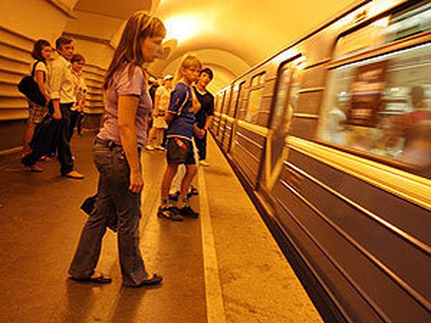 Песня спб метро скачать