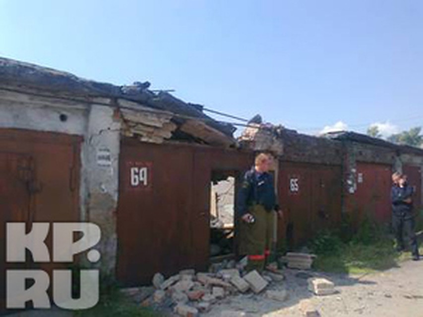 На вывоз гаражей городские власти выделили 400 тысяч рублей.