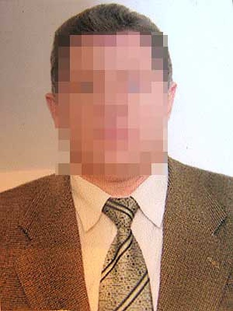 Олег Шепиль отказывается от общения с прессой.