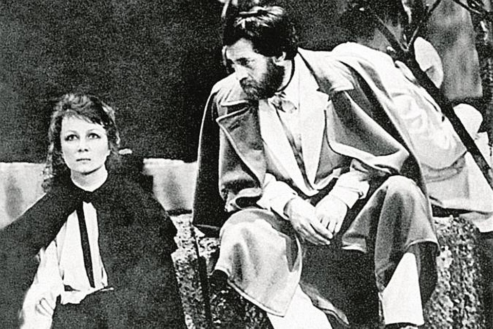 В спектакле «Вишневый сад» у Высоцкого (Лопахин) и Демидовой (Раневская) не было дублеров. После смерти Высоцкого этот спектакль так и ушел из репертуара.