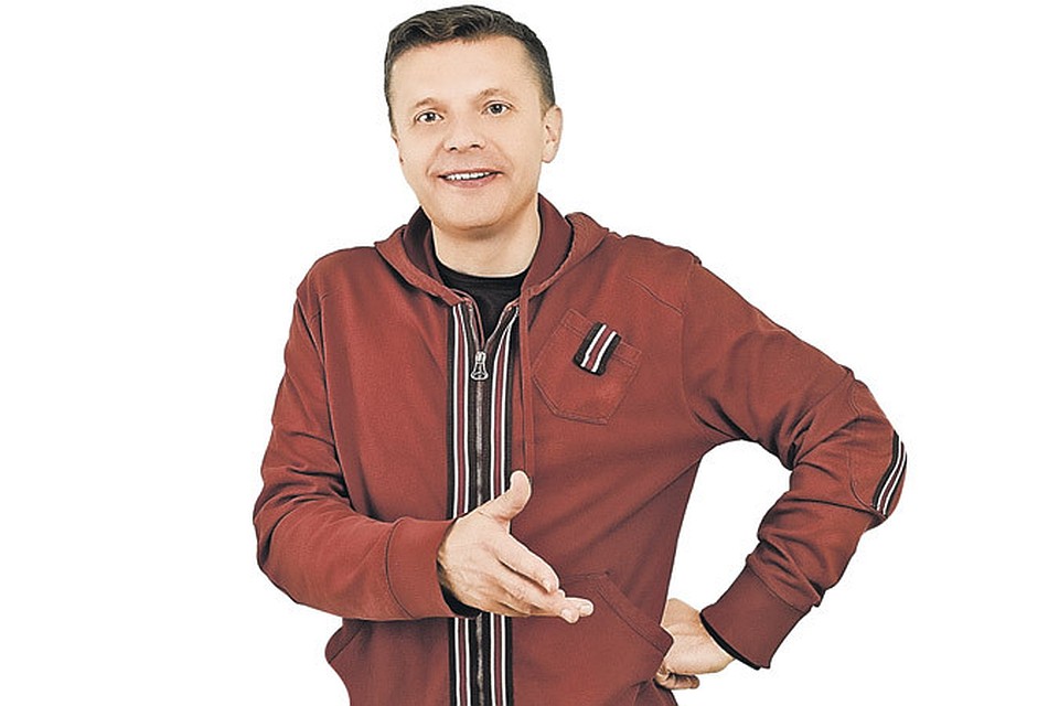 Леонид Парфенов считает, что нужен толчок снаружи, чтобы вспомнить даже недавние времена.