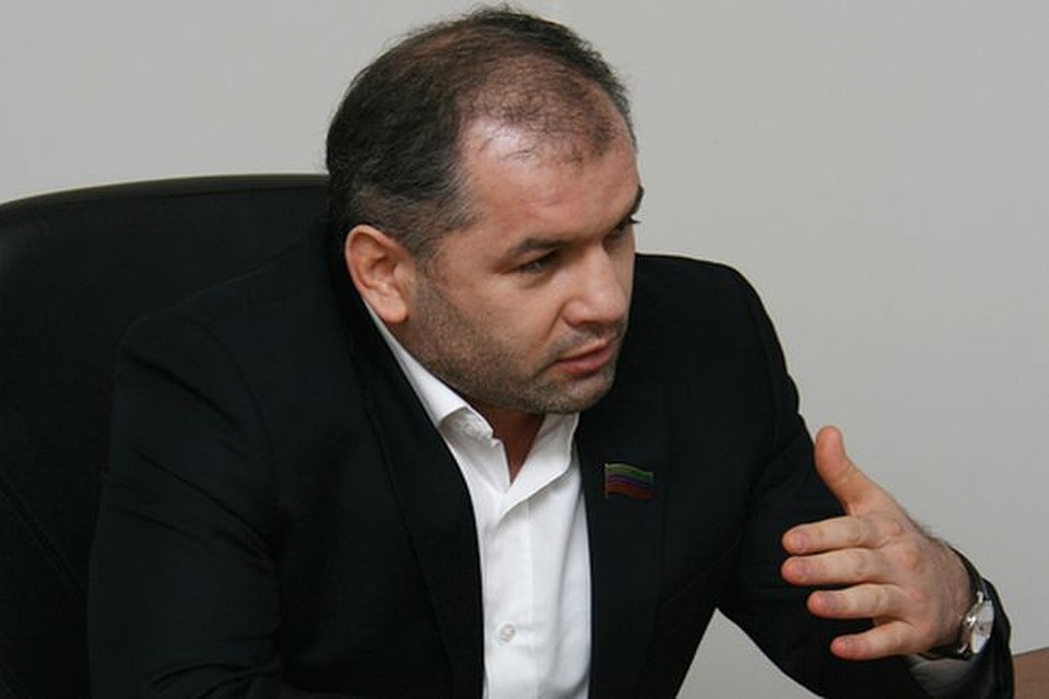 Депутат Магомед Магомедов