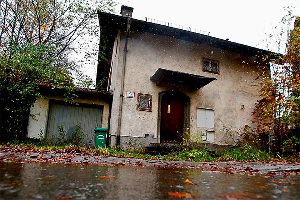 В этом неприметном домике многие годы хранились бесценные сокровища живописи