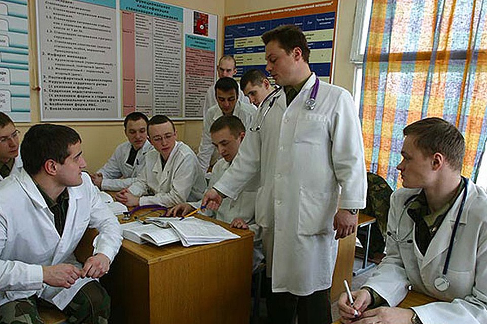 Чтобы поступить на птицевода, достаточно 80 баллов