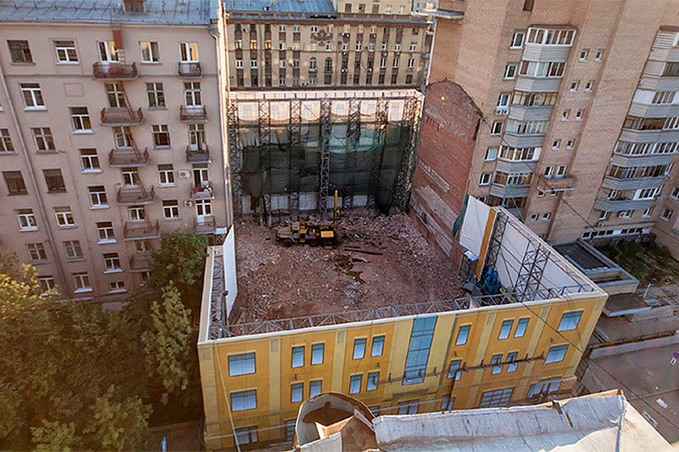 Мэрия Москвы подаст в суд на застройщика, снесшего старинный дом в центре столицы. Фото: АРХНАДЗОР