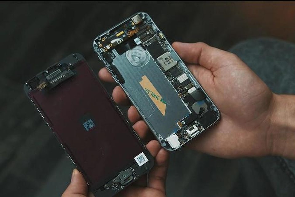 ФОТО: стоп-кадр. Новый iPhone 6 работает на чипе Apple A8