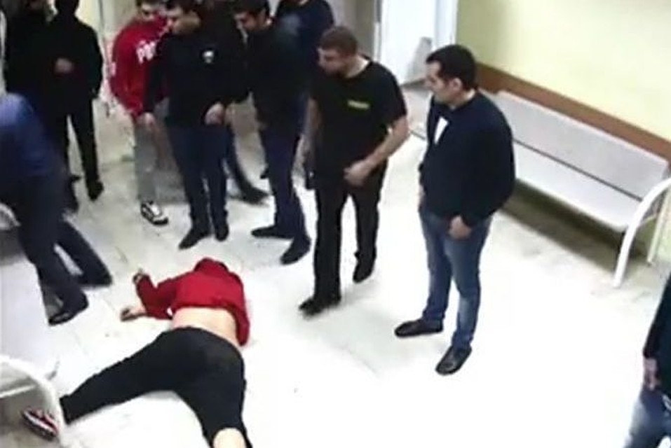 В ночь на 21 сентября в городской больнице Минеральных Вод были жестоко избиты посетители, которые ждали своего товарища.